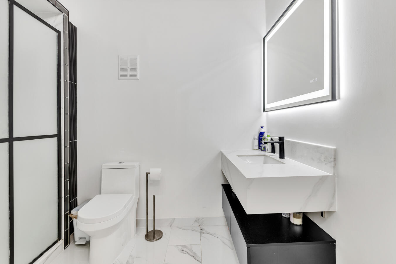 MAJESTIC VIEW CONDO NUMBER ONE - Residential Lease