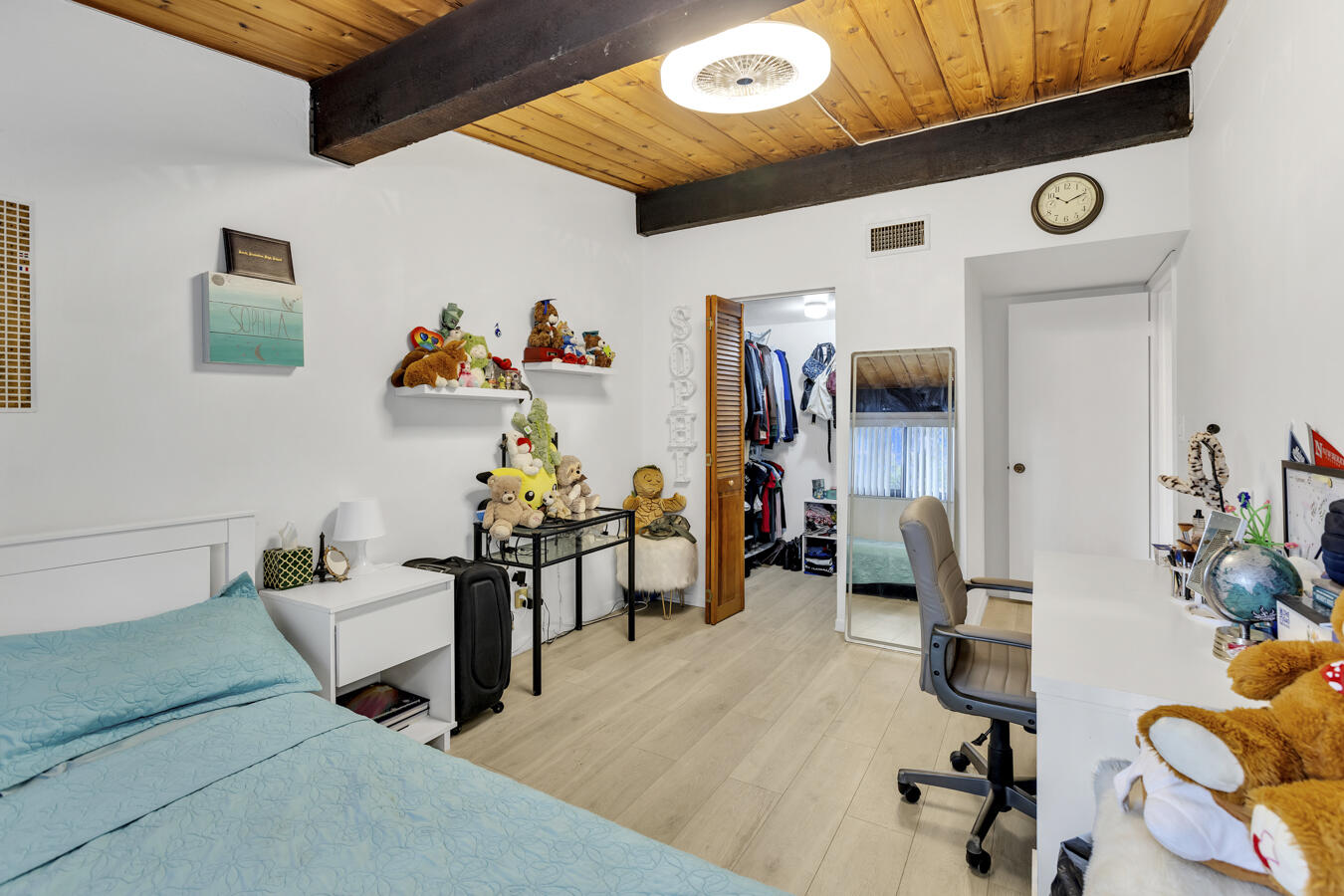 MAJESTIC VIEW CONDO NUMBER ONE - Residential Lease