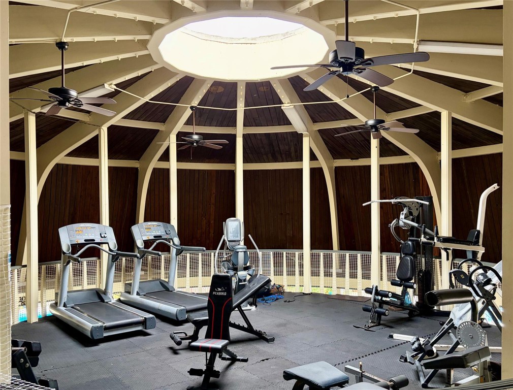 Cross Fox Condo - Residential Lease