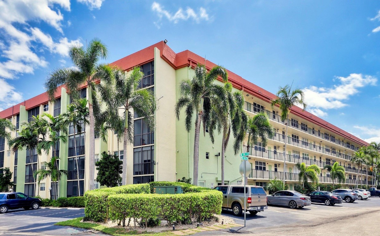 Cross Fox Condo - Residential Lease