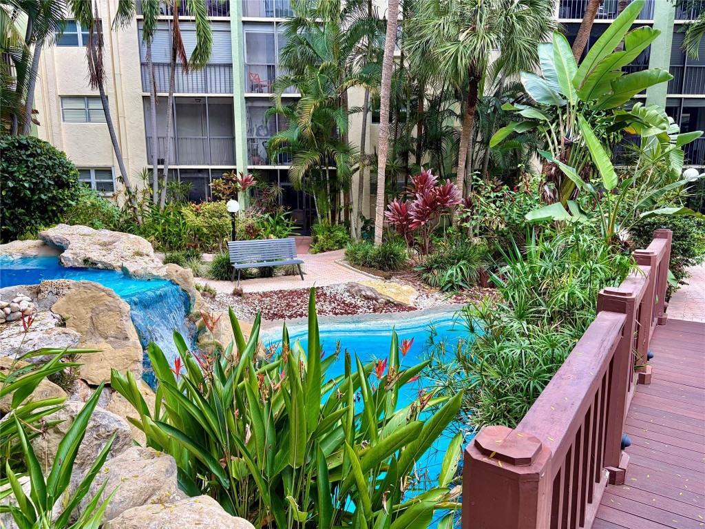 Cross Fox Condo - Residential Lease