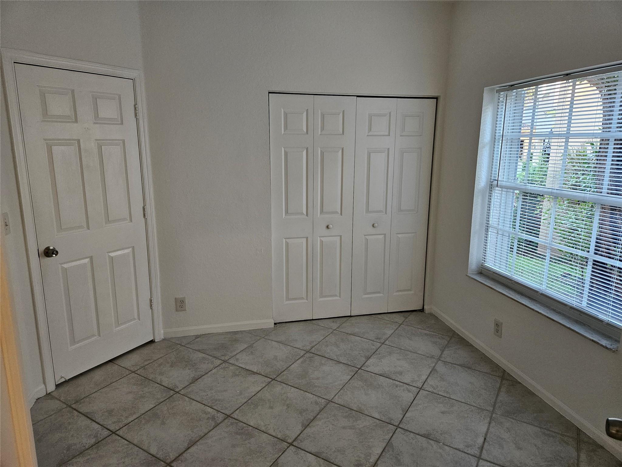 Regency Lakes At Coconut - Residential Lease