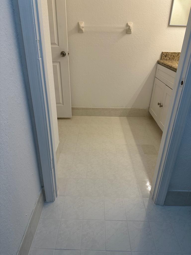 Regency Lakes At Coconut - Residential Lease