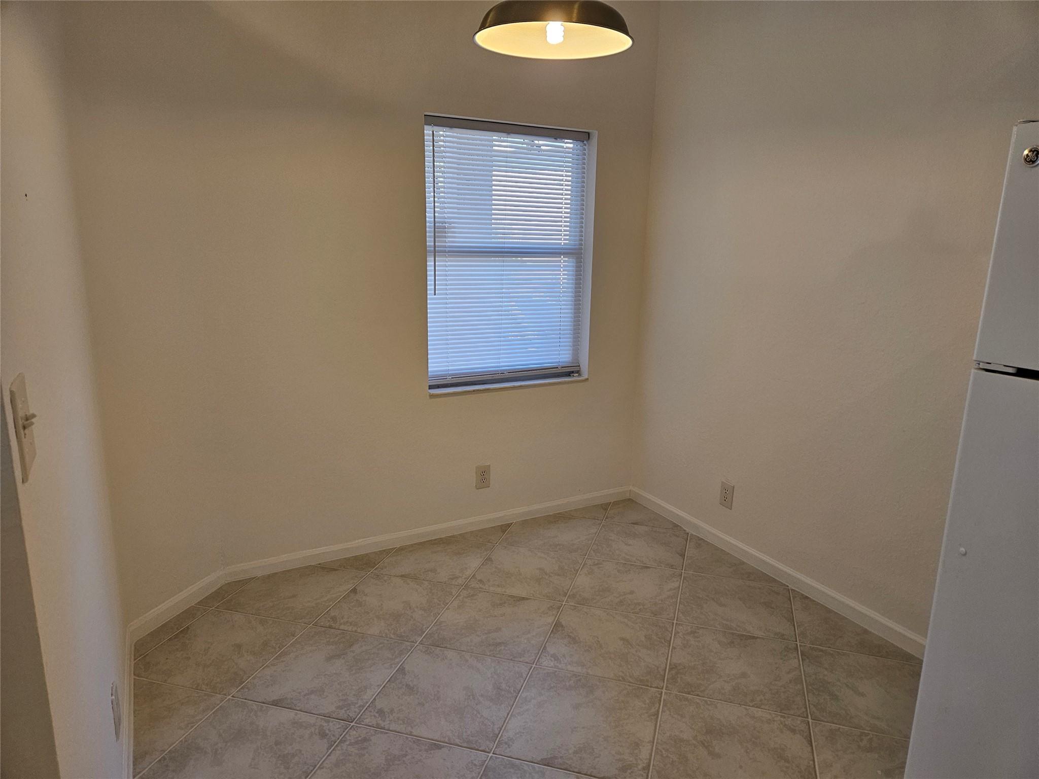 Regency Lakes At Coconut - Residential Lease