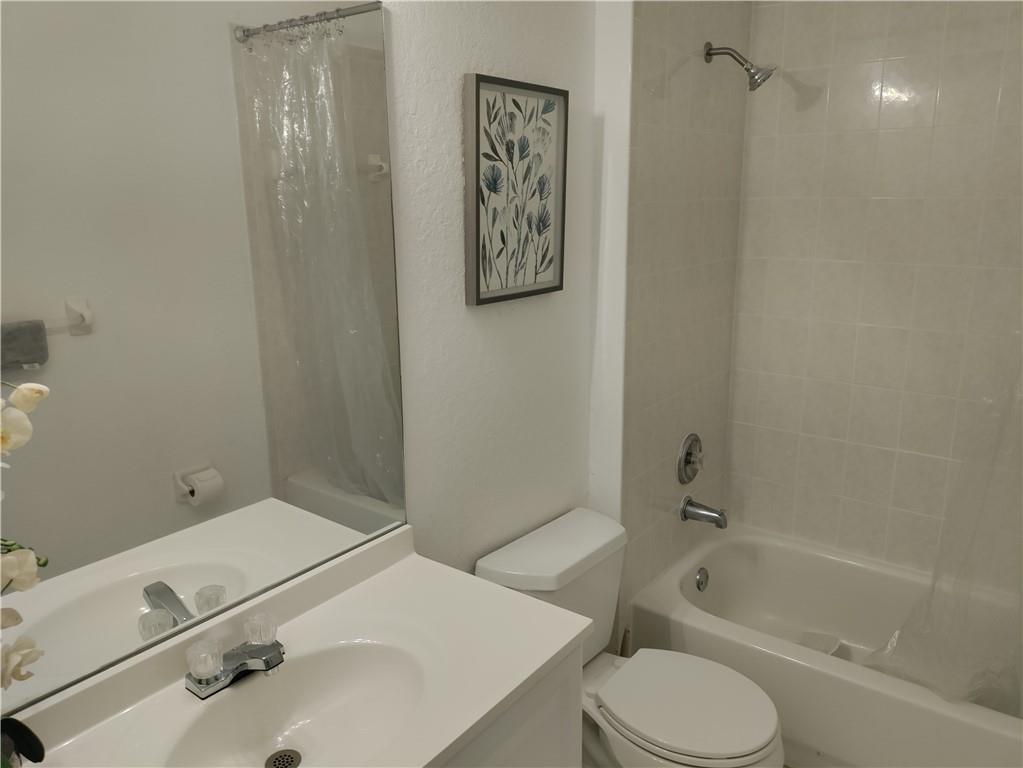 Regency Lakes At Coconut - Residential Lease