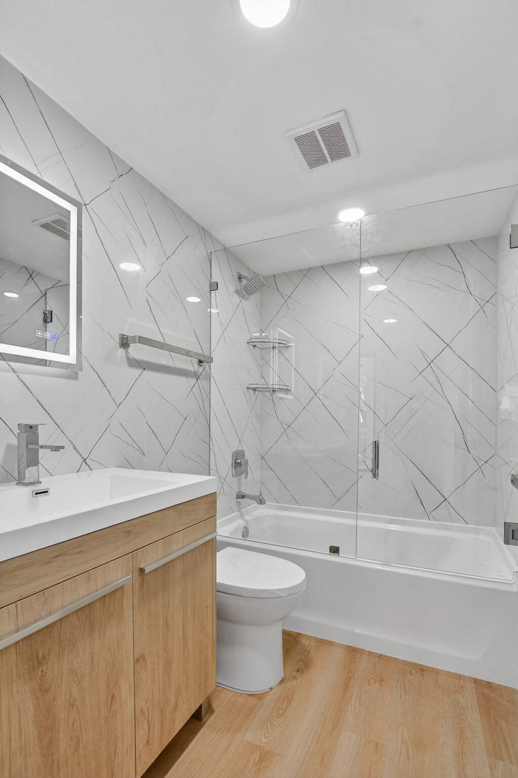 Boca Villas Apts - Residential Lease