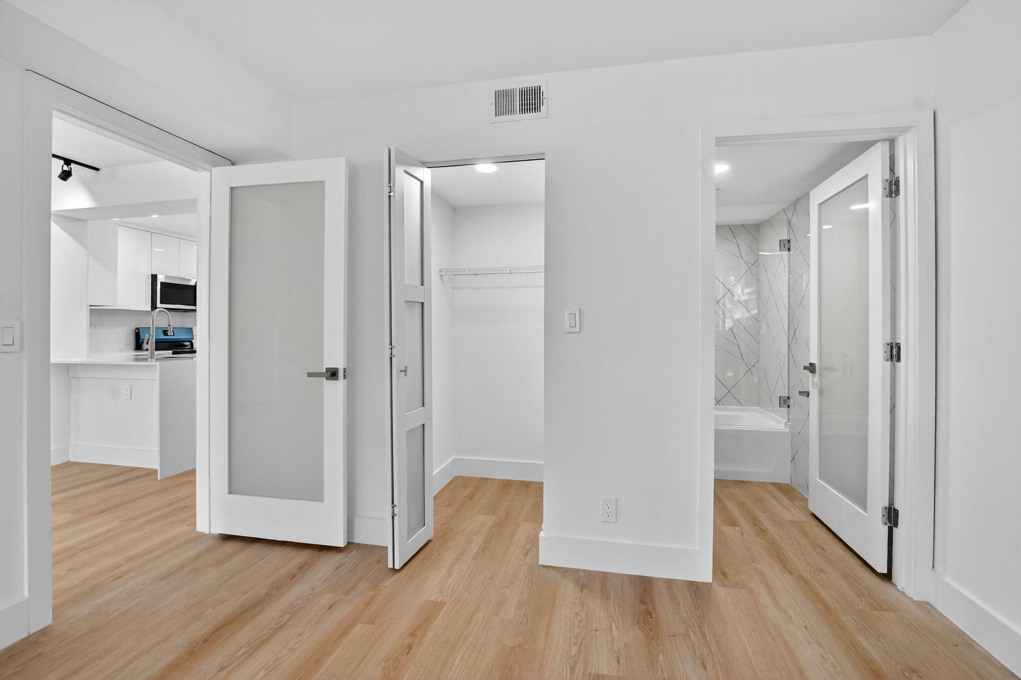 Boca Villas Apts - Residential Lease