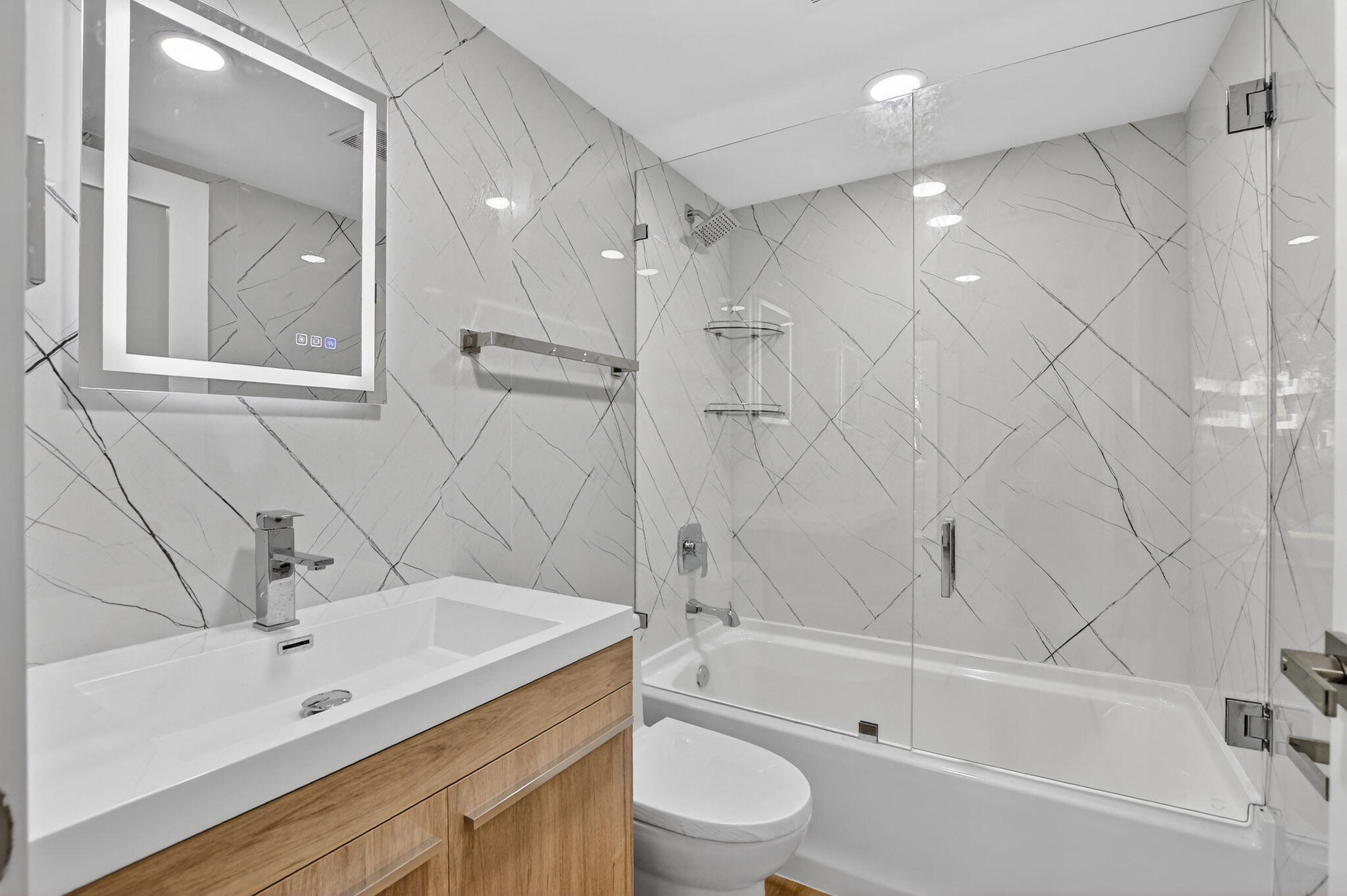 Boca Villas Apts - Residential Lease