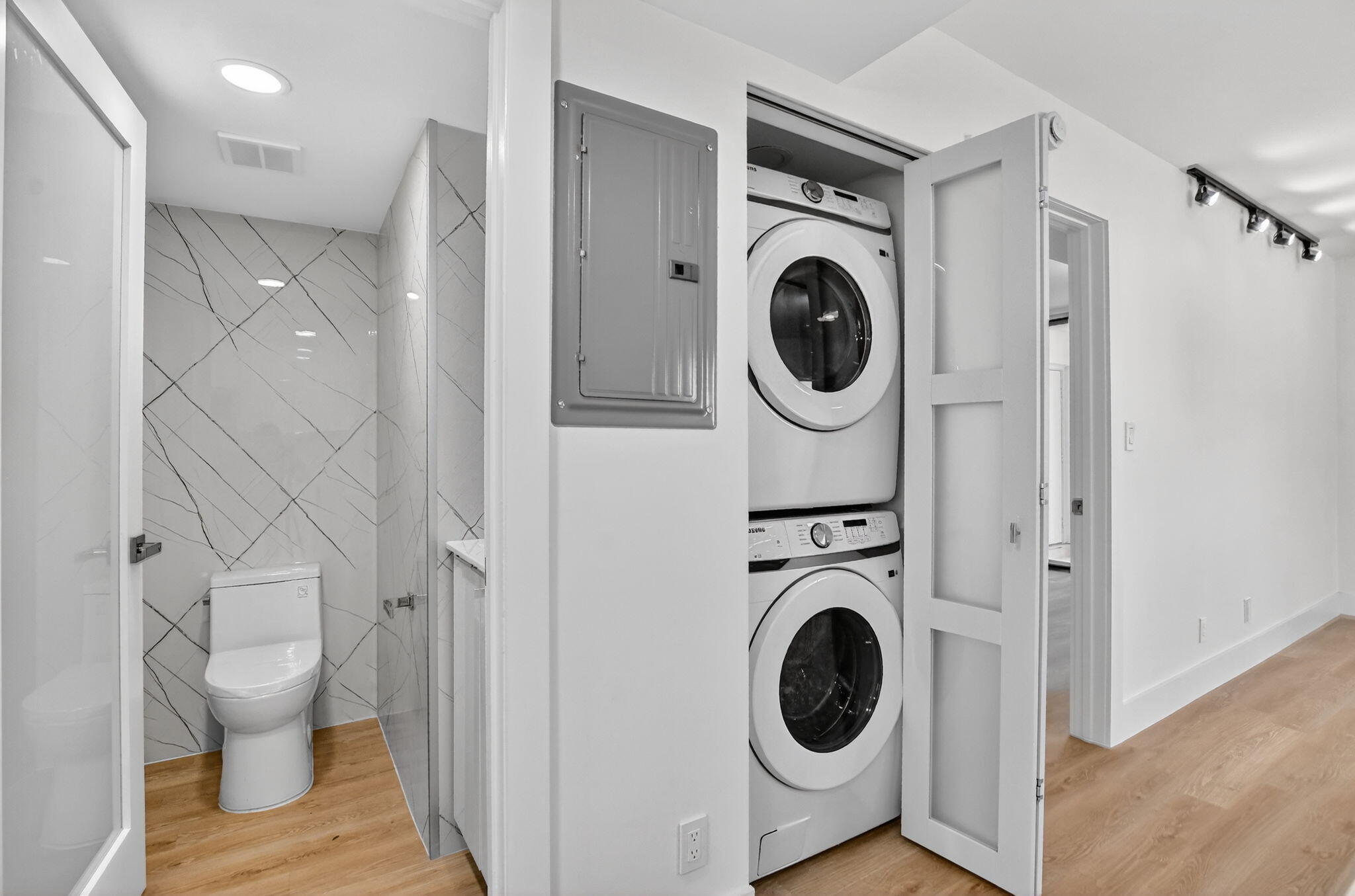 Boca Villas Apts - Residential Lease