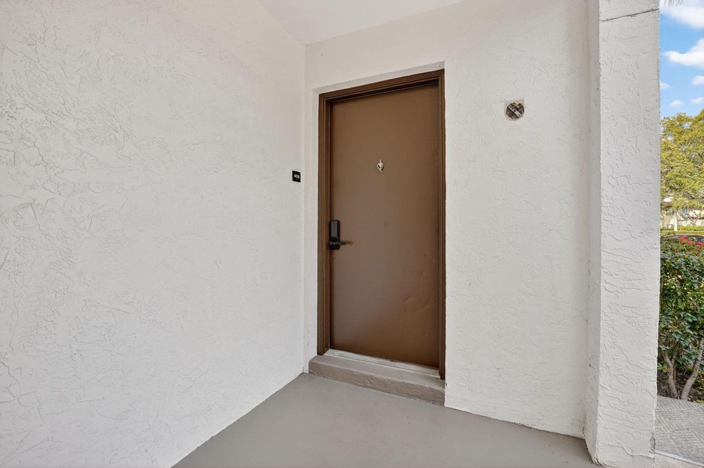 Photo of 400 W Hidden Valley Boulevard #406, Boca Raton, FL 33487 (MLS # R11168498)