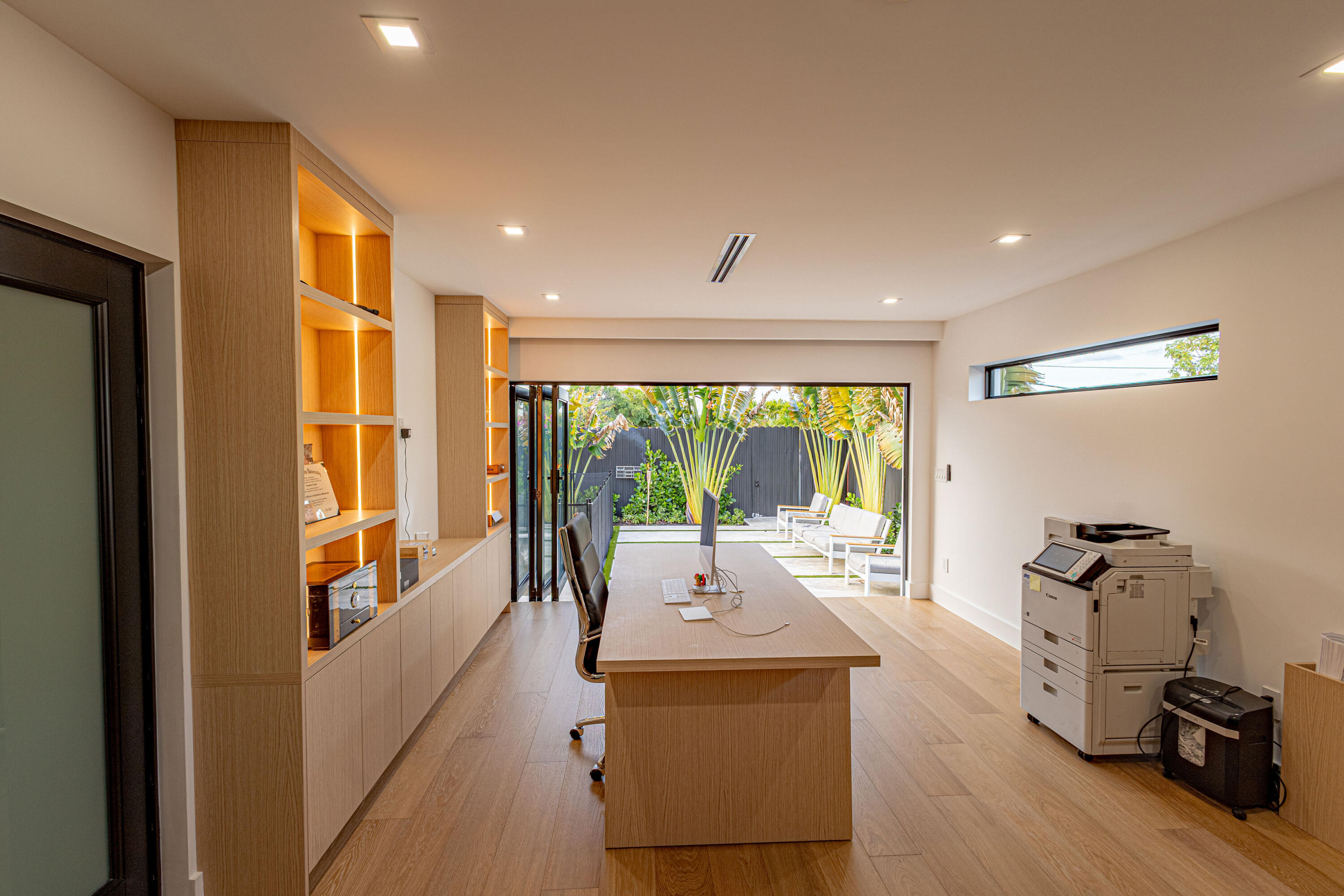 BELVEDERE COURT 4 - Residential