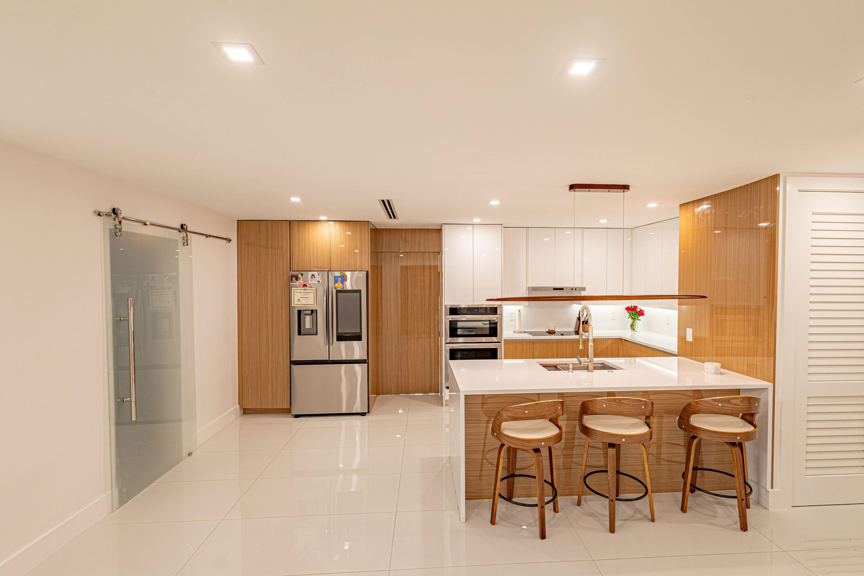 BELVEDERE COURT 4 - Residential