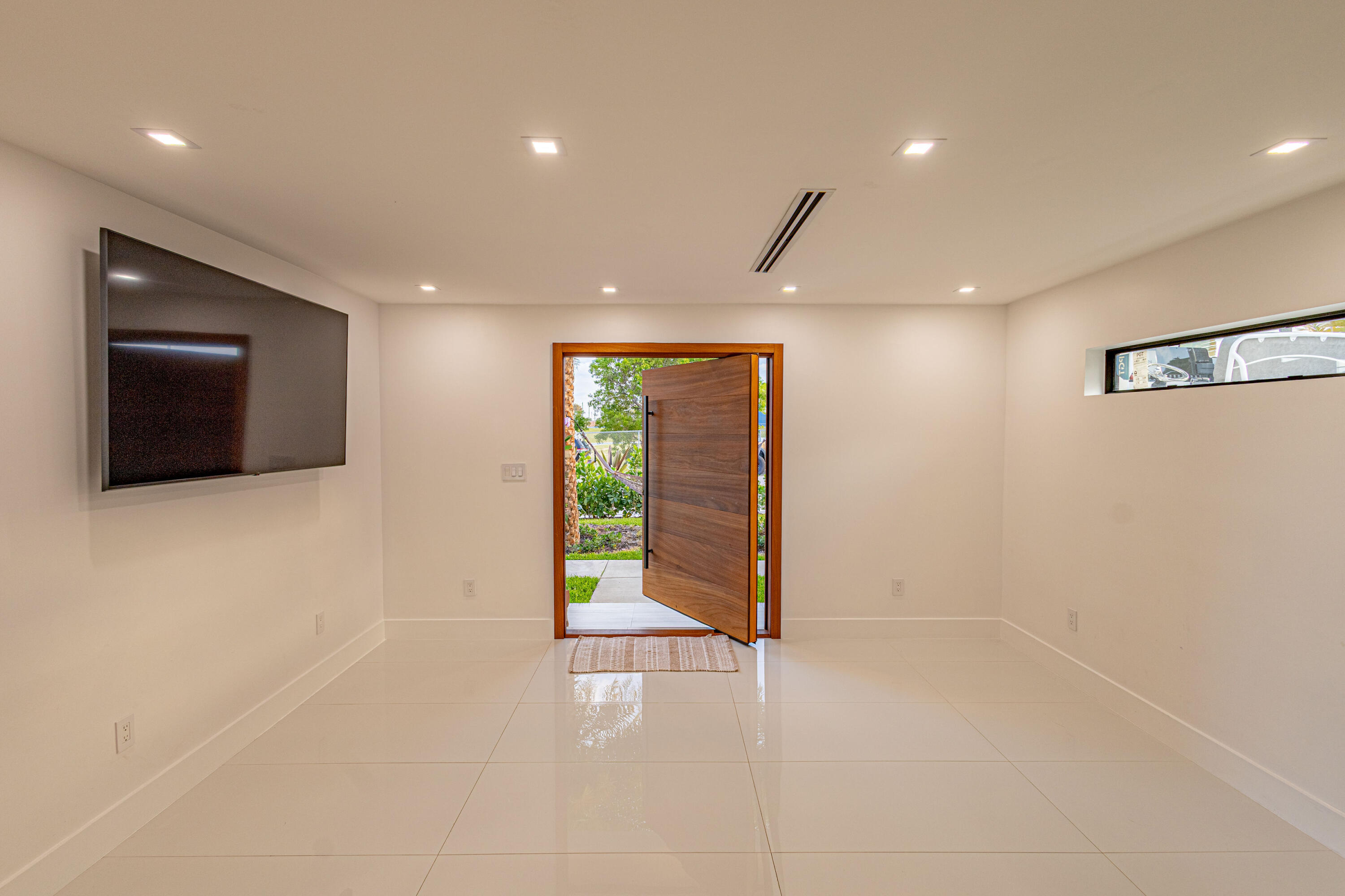 BELVEDERE COURT 4 - Residential