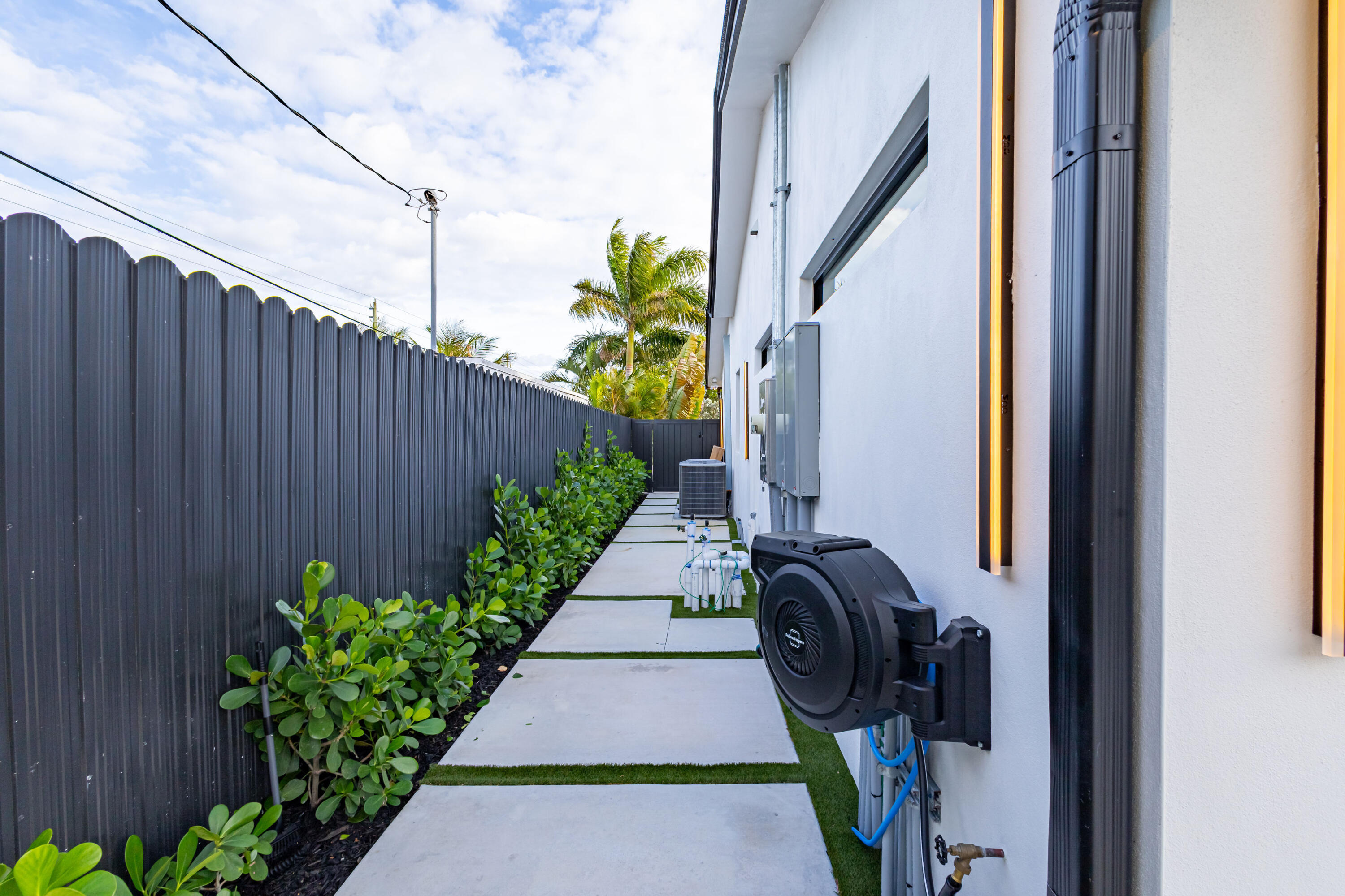 BELVEDERE COURT 4 - Residential