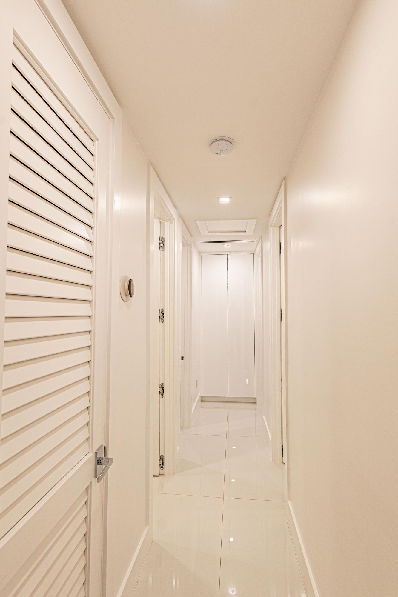 BELVEDERE COURT 4 - Residential