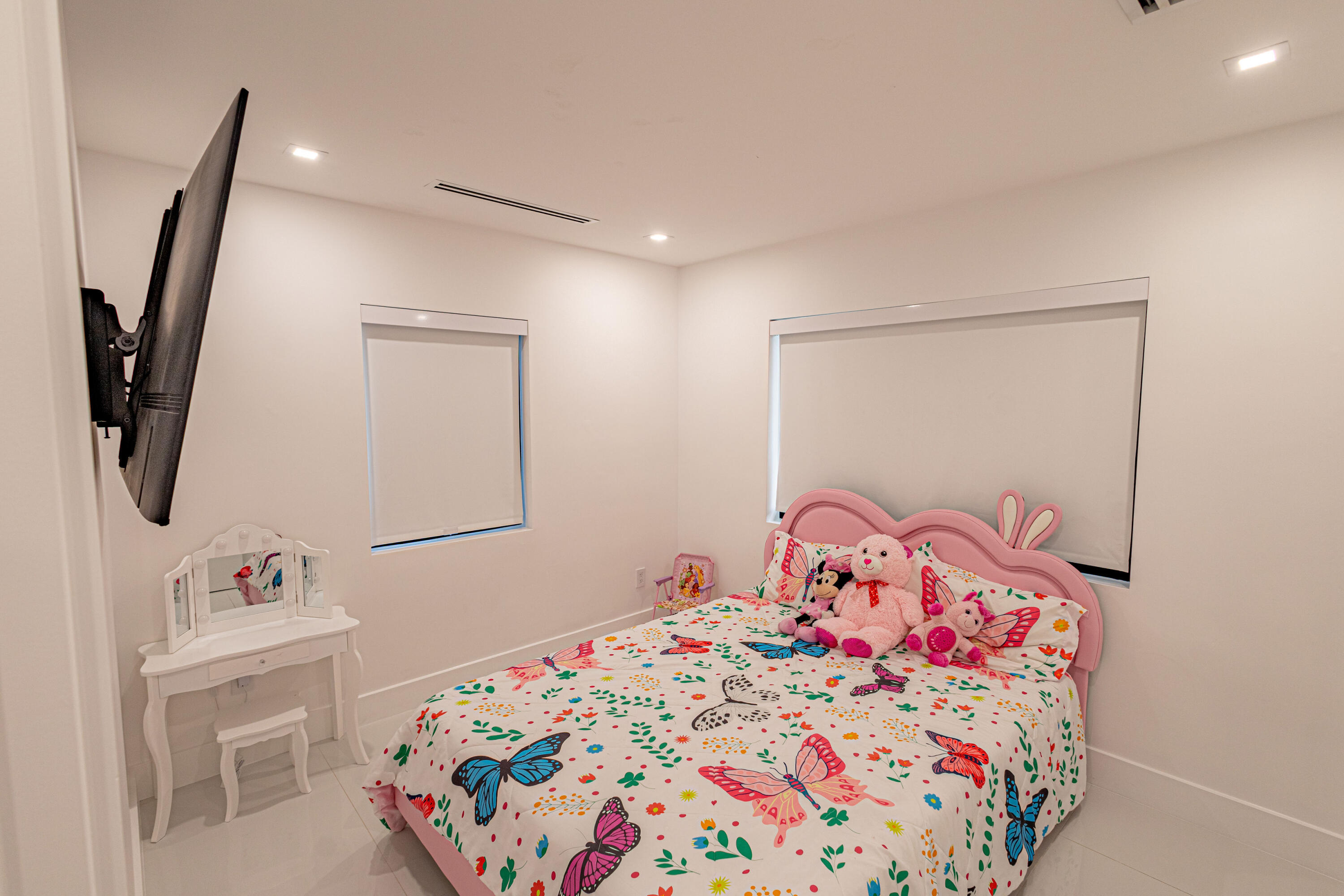 BELVEDERE COURT 4 - Residential