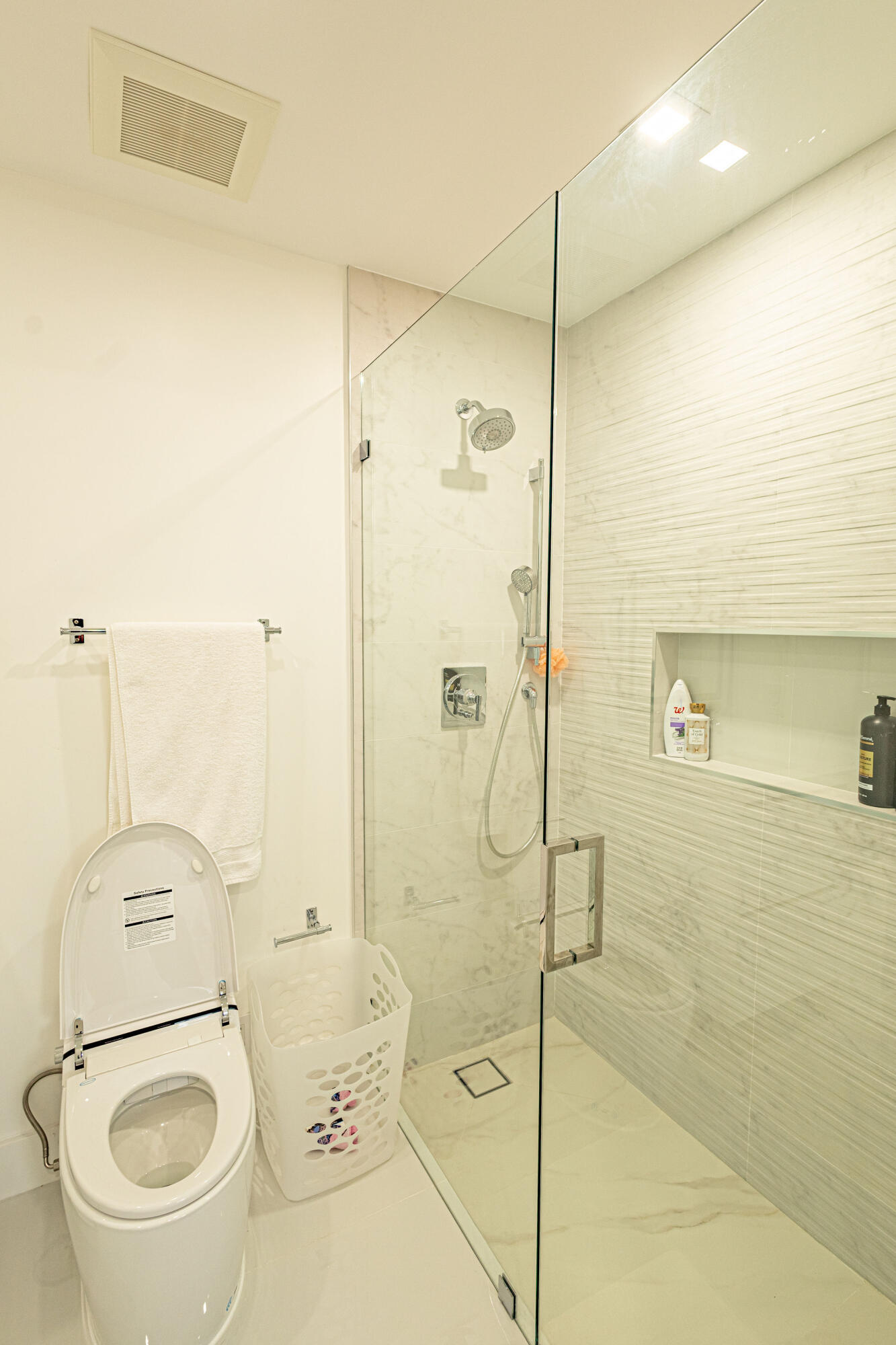 BELVEDERE COURT 4 - Residential