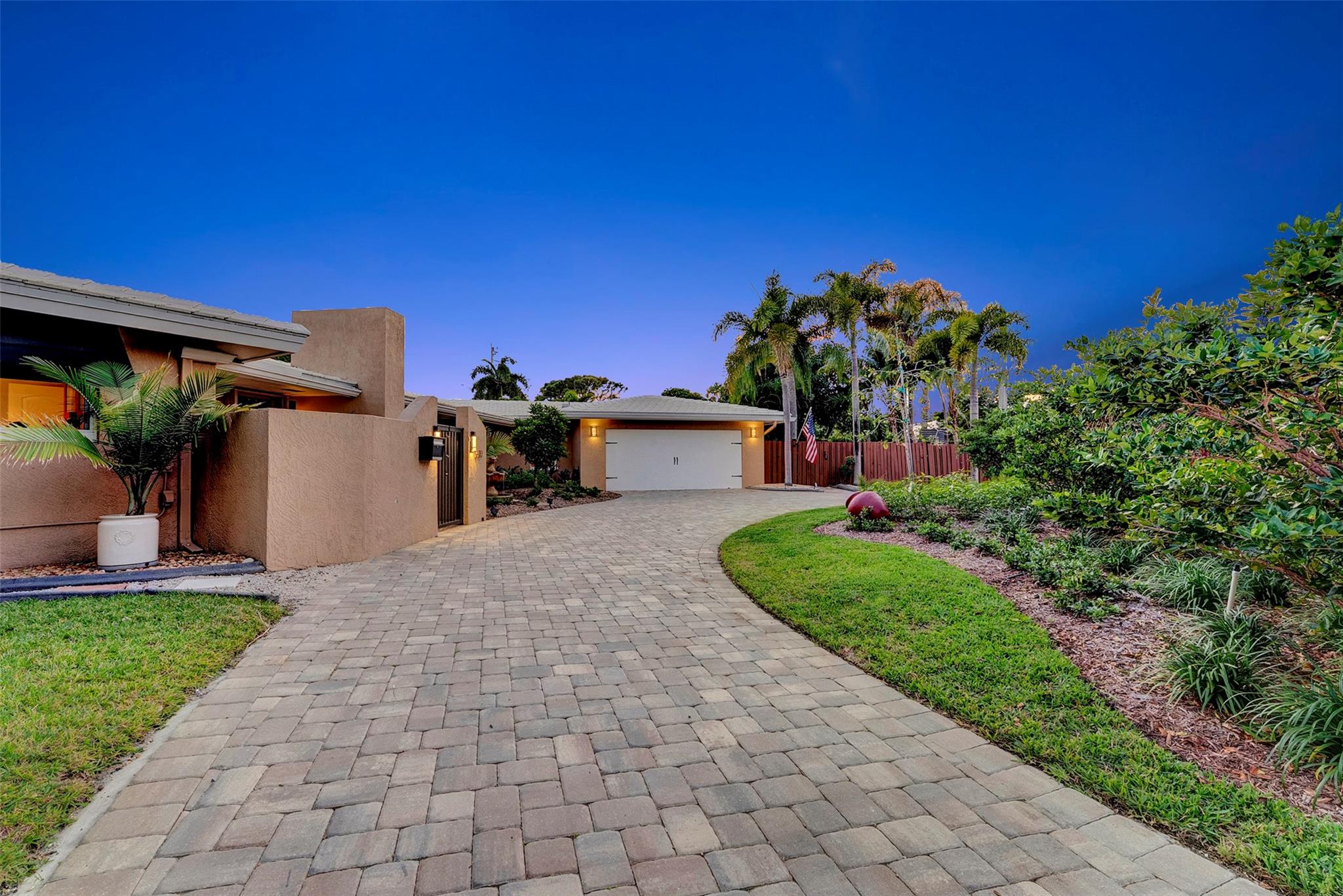 Edgewater Estates 40-7 B - Residential