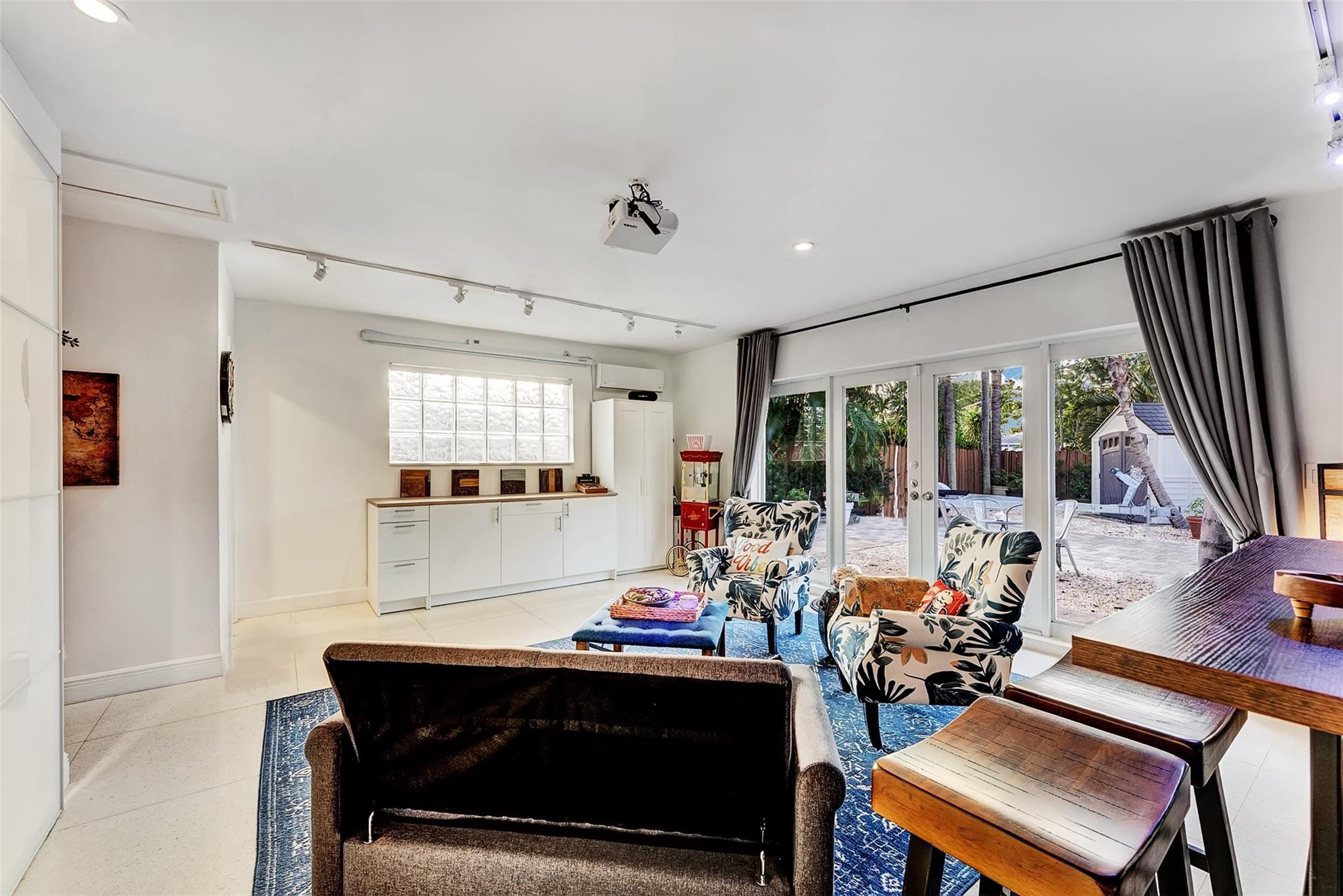 Edgewater Estates 40-7 B - Residential