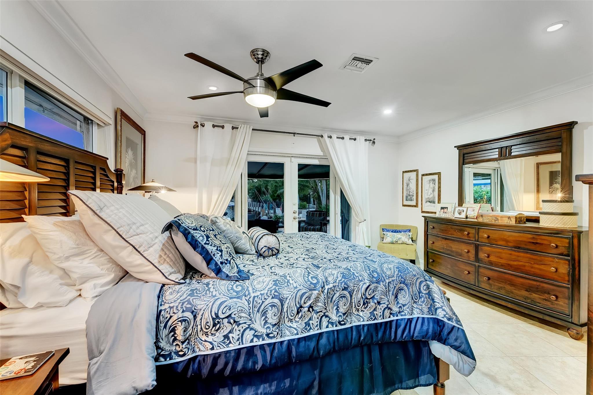 Edgewater Estates 40-7 B - Residential