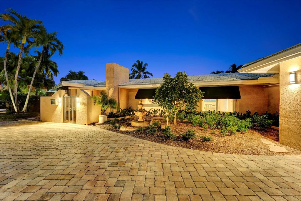 Photo of 1500 NE 24th St, Wilton Manors, FL 33305 (MLS # F10540068)