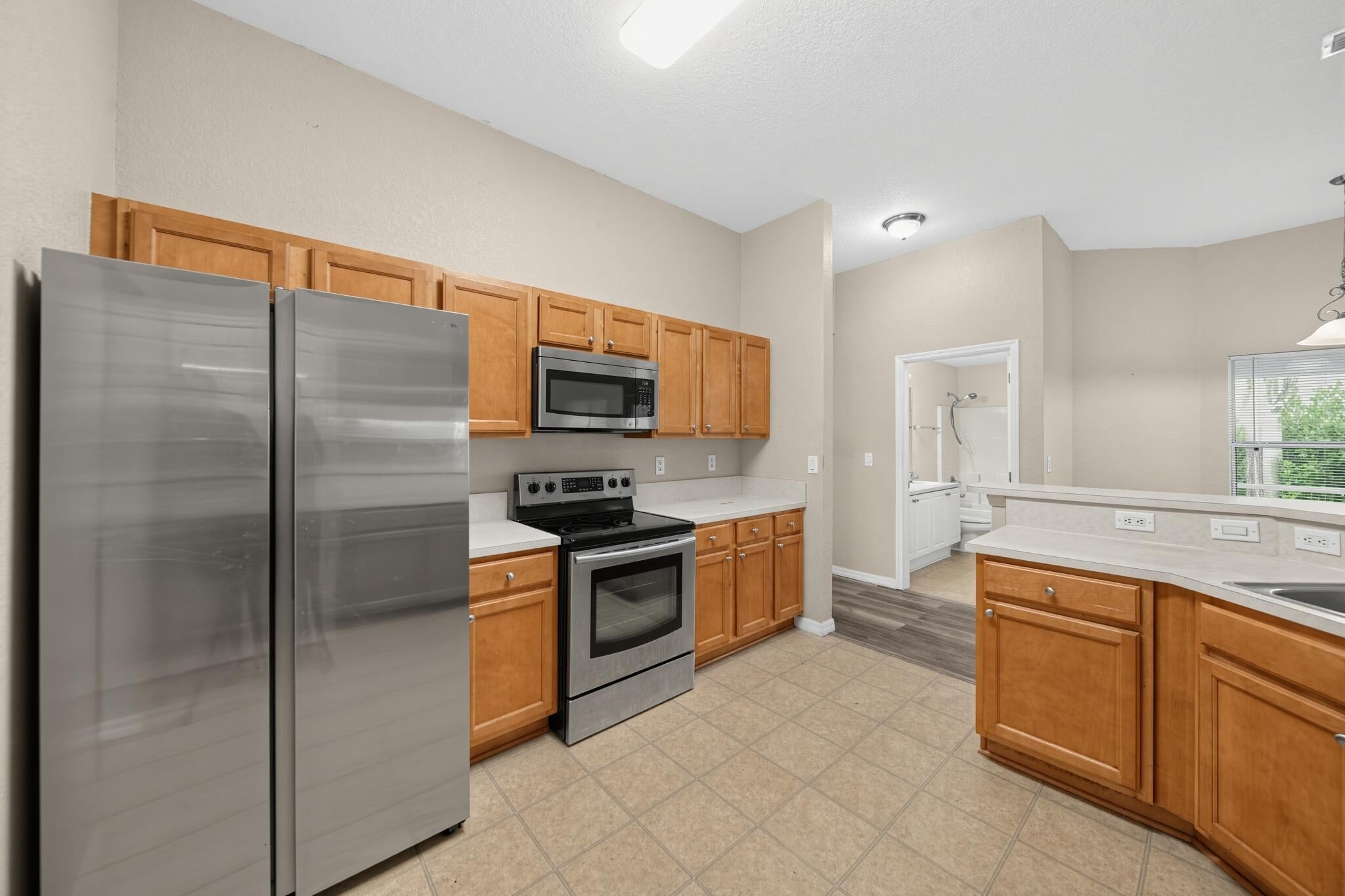2019 Wanda Avenue N - Photo 4
