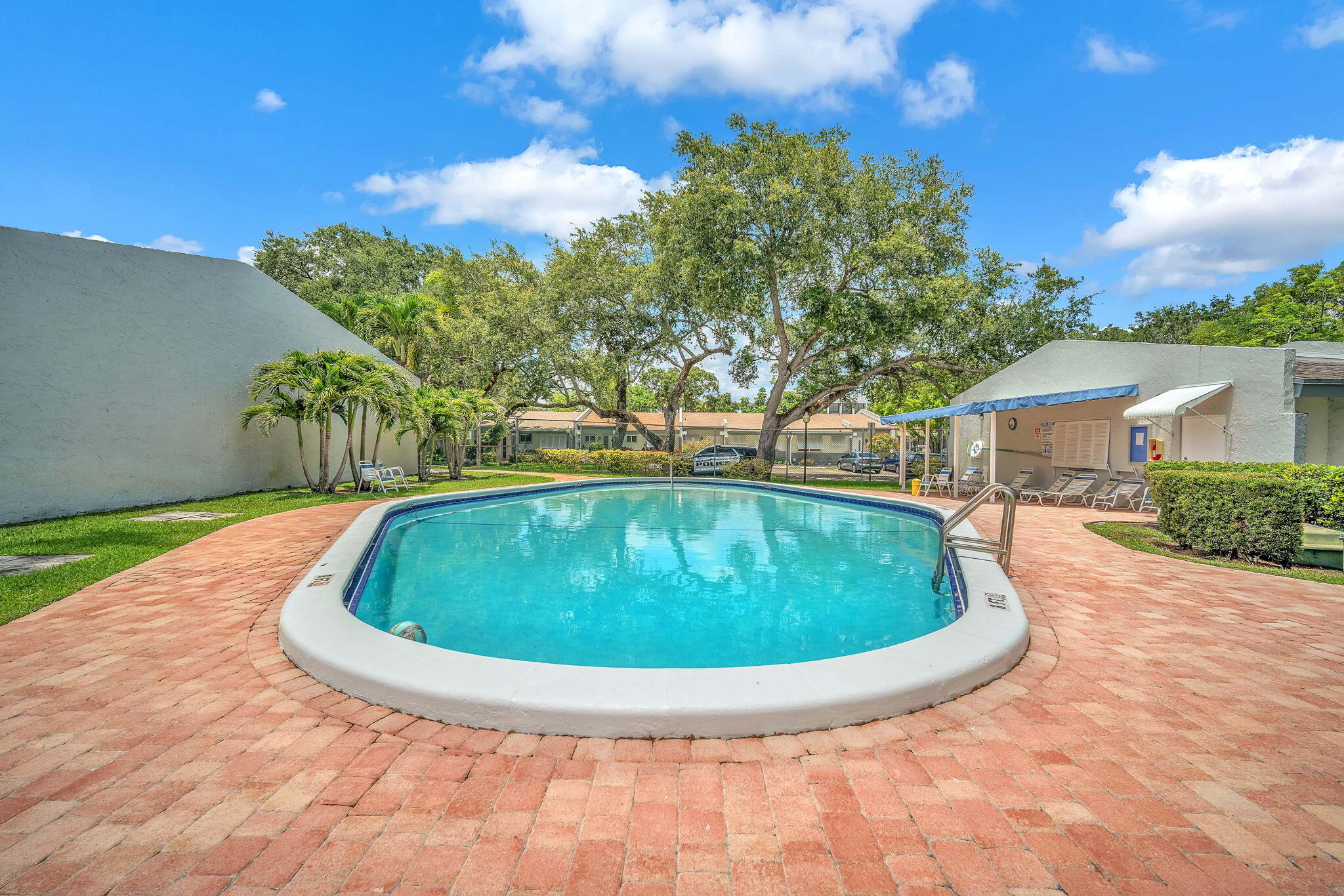 SHERIDAN HILLS SEC 1 - Residential