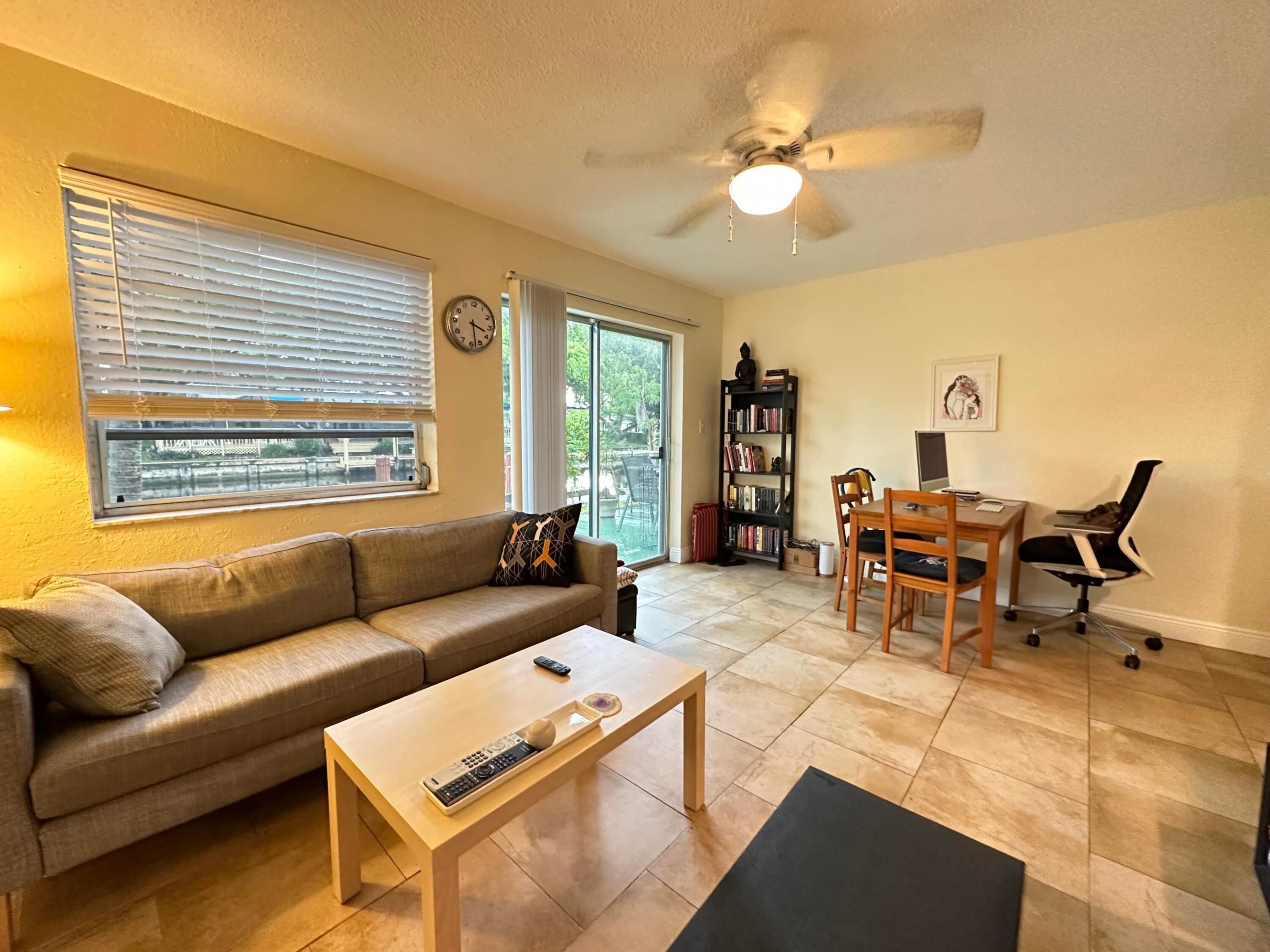 CORAL RIDGE ISLES - Residential Lease