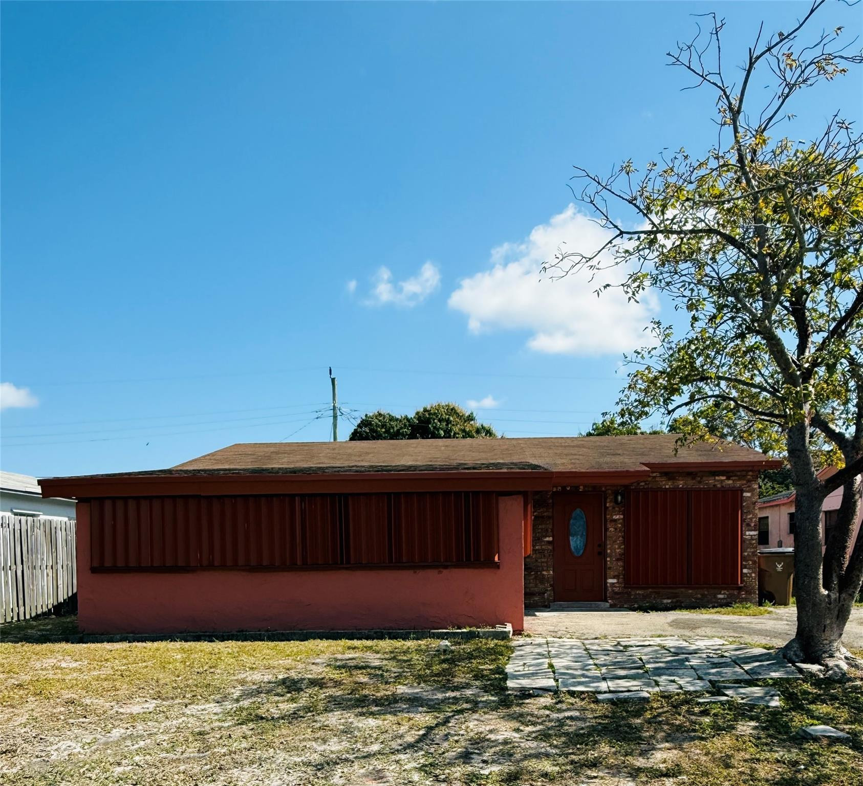 College Park 23-42 B - Residential