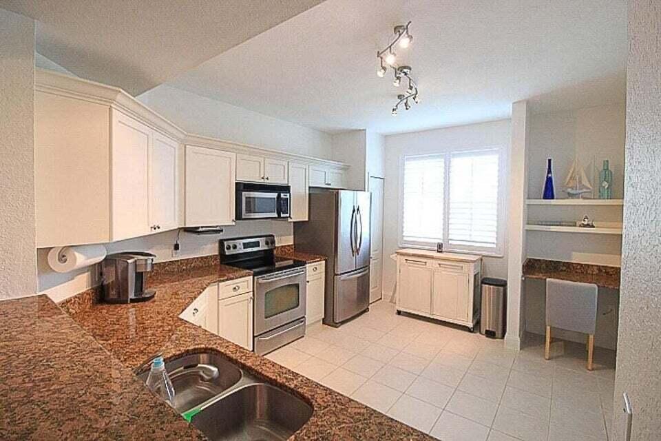 LEGACY PLACE - Residential Lease