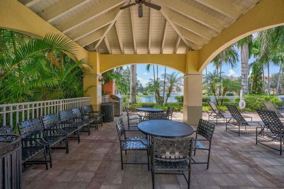 LEGACY PLACE - Residential Lease