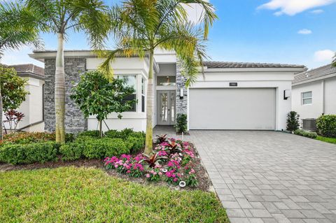 9352 Great Springs Drive Boynton Beach FL 33473