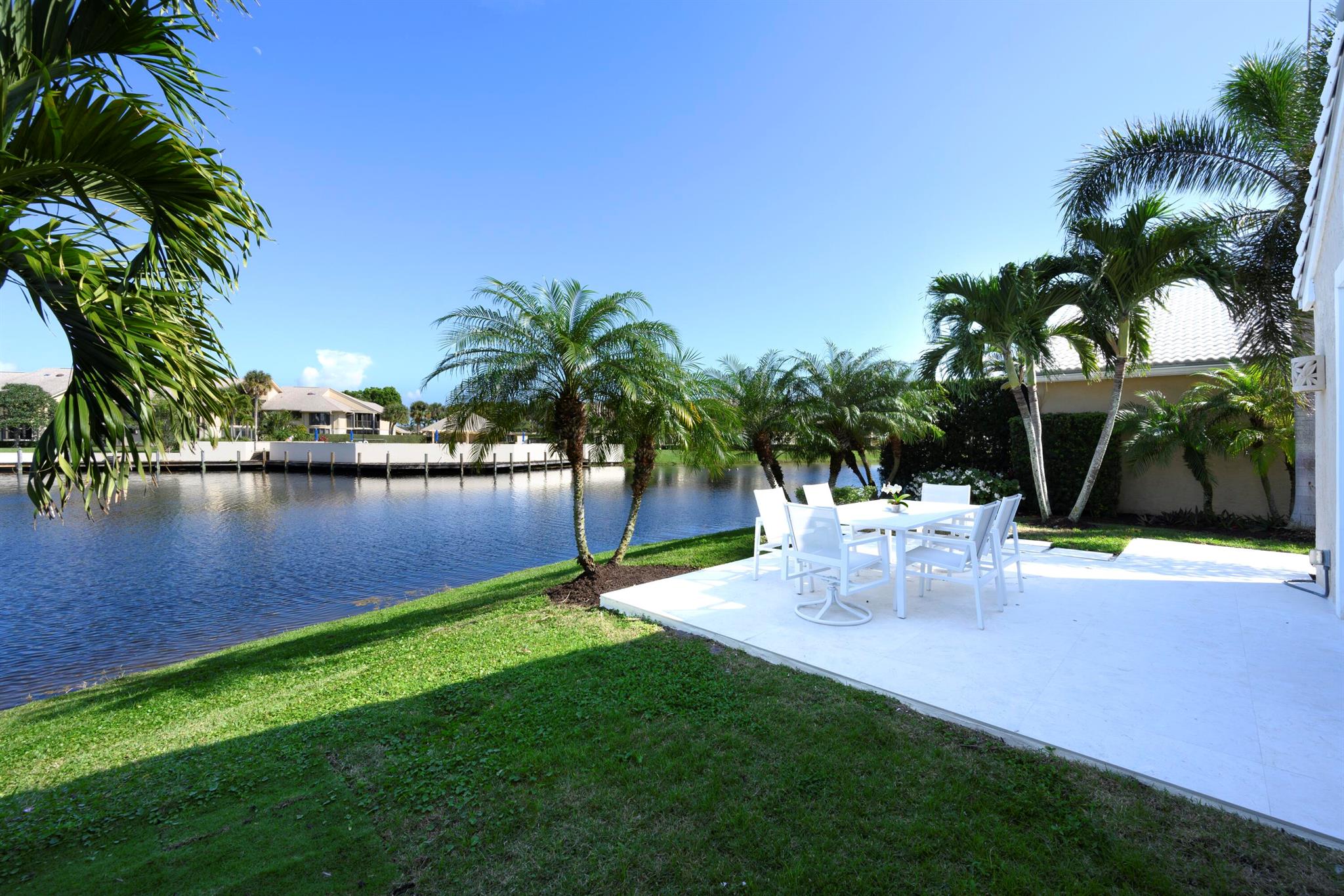 BRIDGEGATE SOUTH AT JONAT - Residential Lease