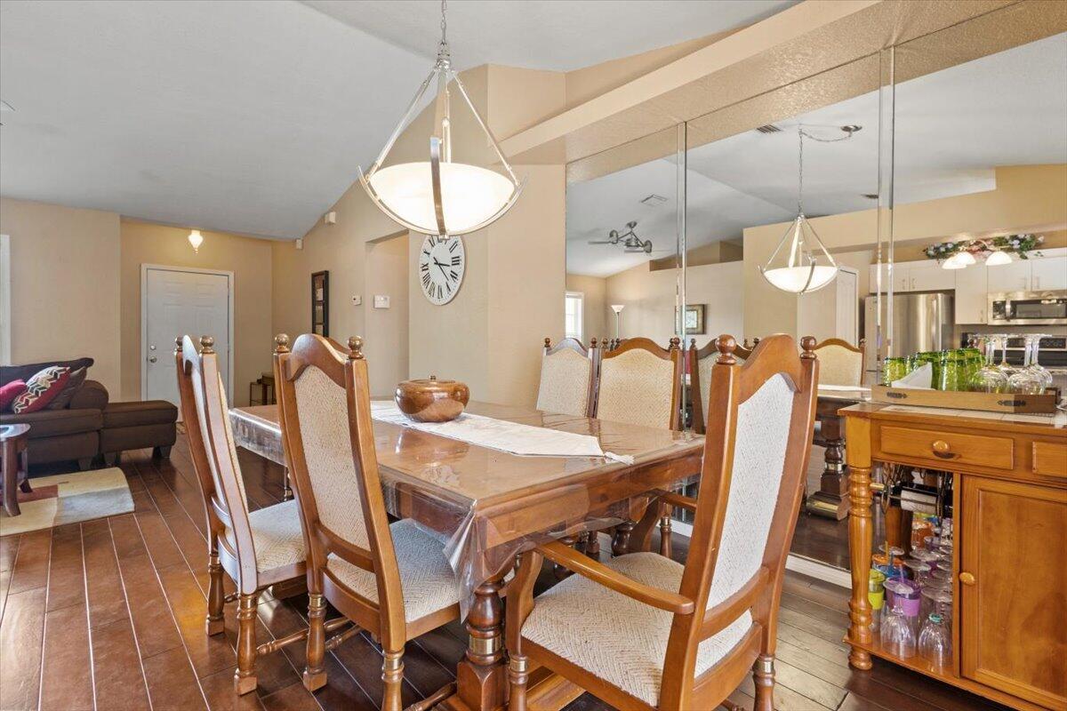 PORT ST LUCIE SECTION 8 - Residential