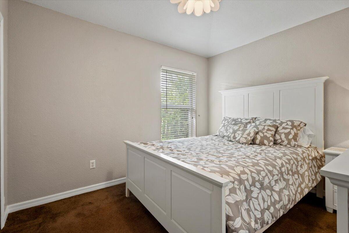 PORT ST LUCIE SECTION 8 - Residential