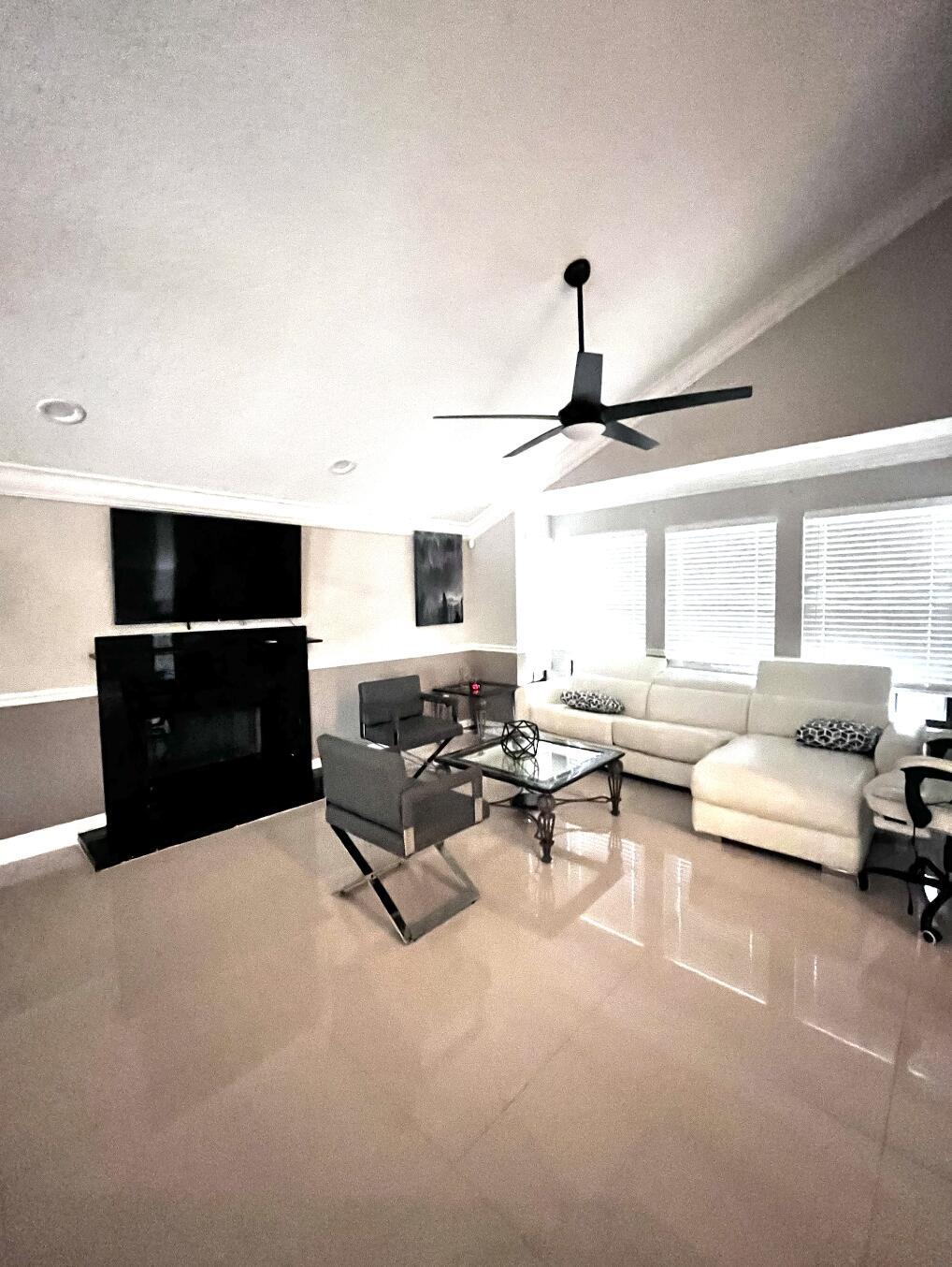 Homeland - Residential Lease