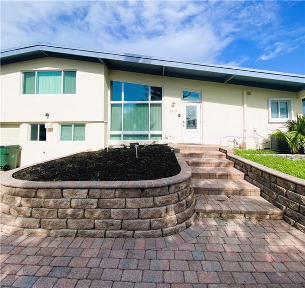 Photo of 2513 Tortugas Ln, Fort Lauderdale, FL 33312 (MLS # F10381730)