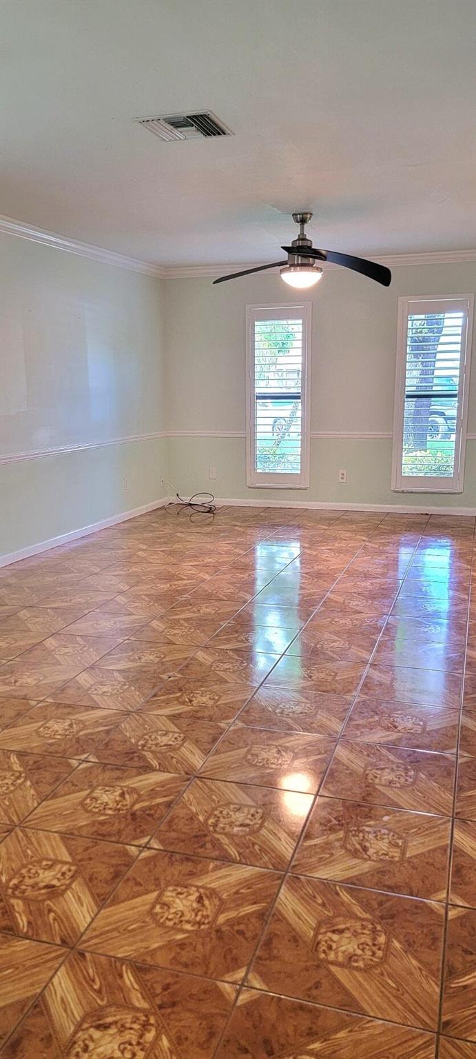 323 Sandtree Drive