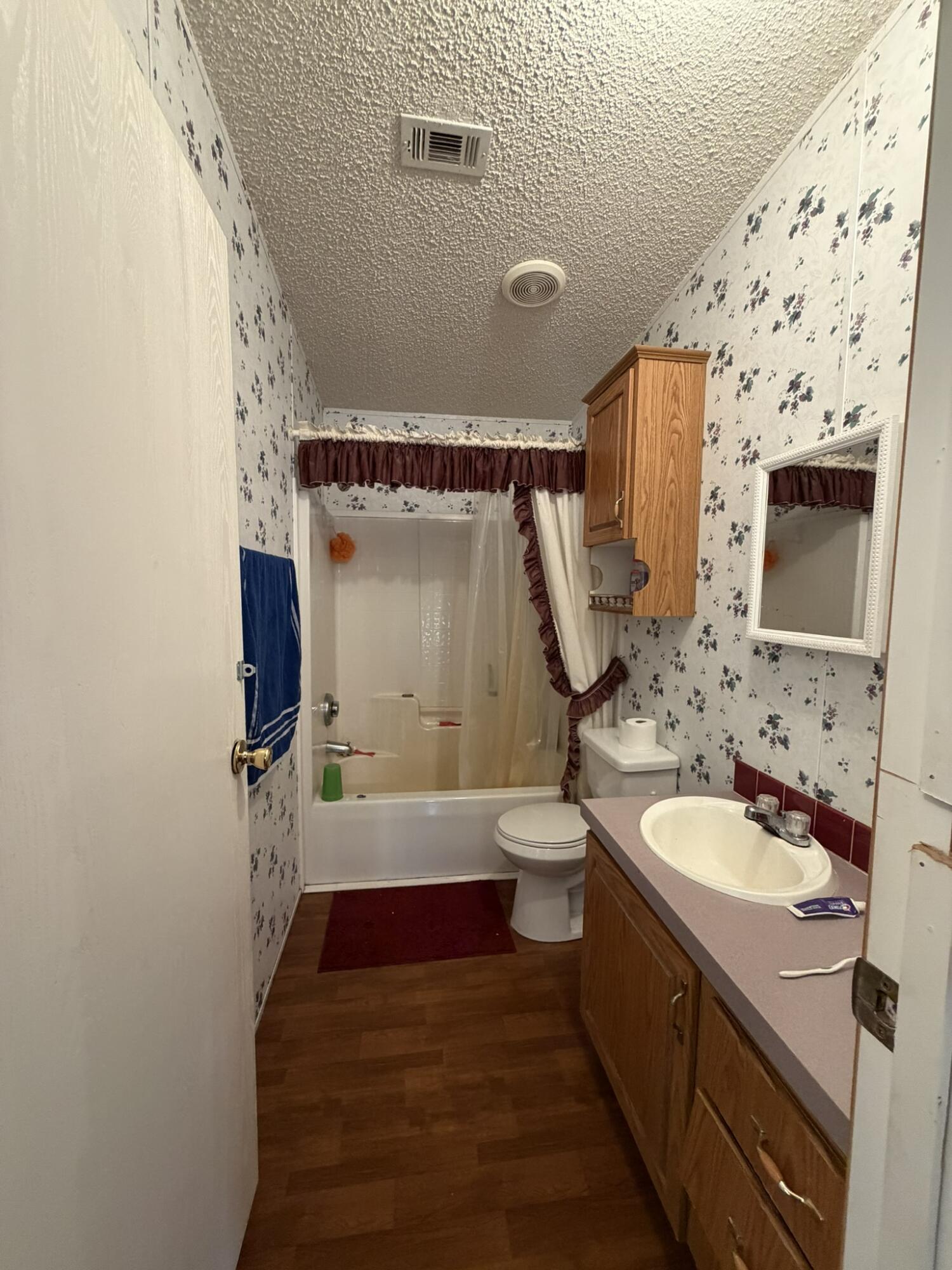 TALL PINES ESTATES - Residential