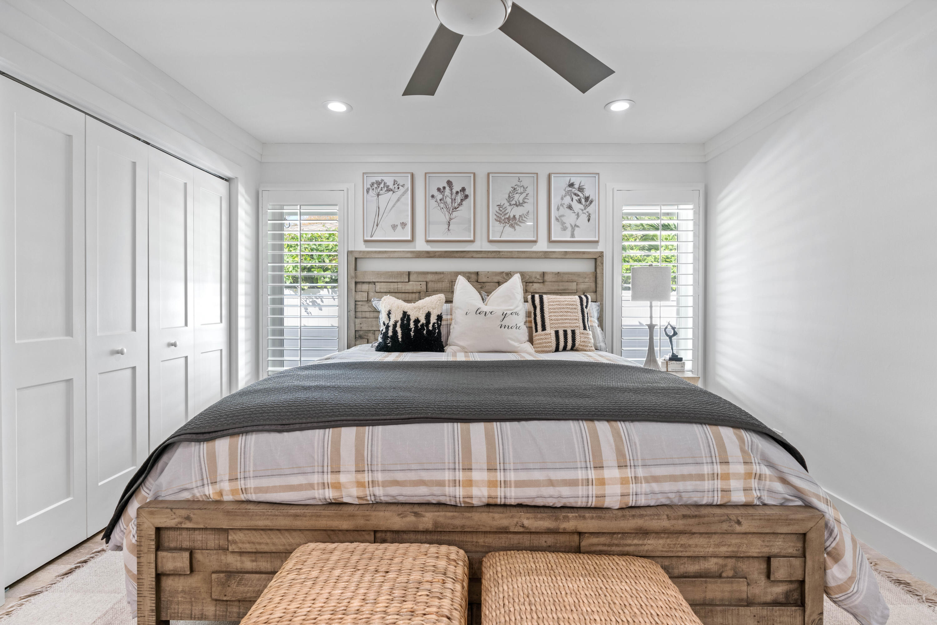 COUNTRY CLUB POINT - Residential