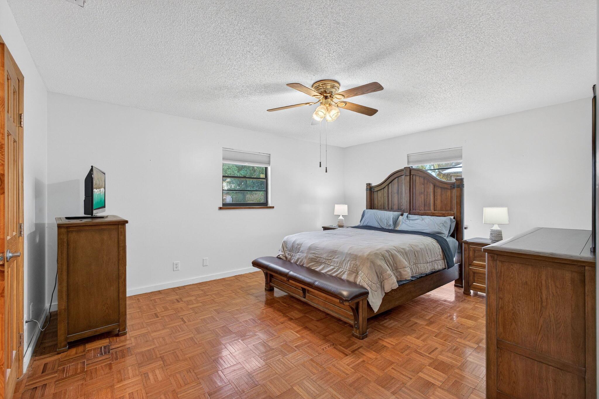 INDIAN RIVER ESTATES UNIT - Residential Lease