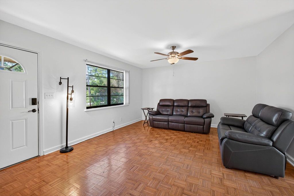 Photo of 6012 Hickory Drive, Fort Pierce, FL 34982 (MLS # R11145954)