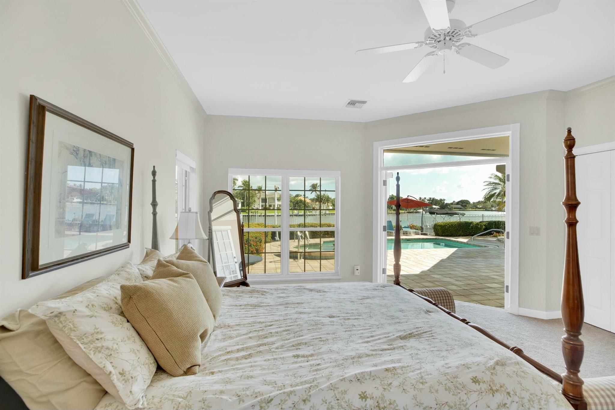 THE MOORINGS UNIT 2 - Residential