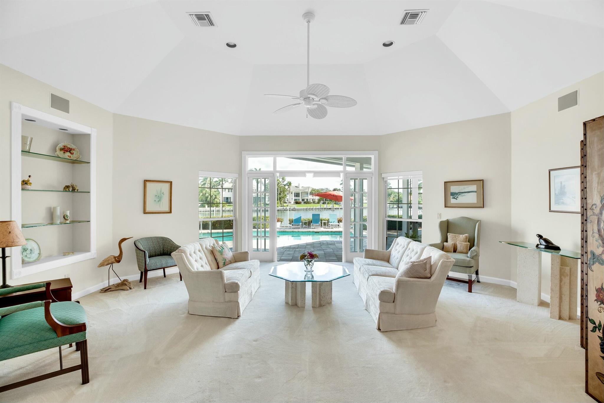 THE MOORINGS UNIT 2 - Residential