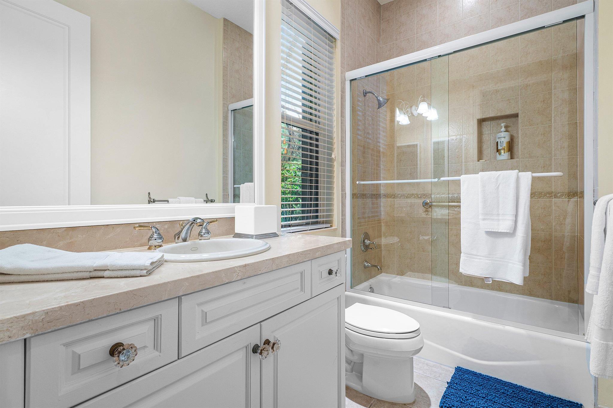 BALLENISLES - Residential Lease