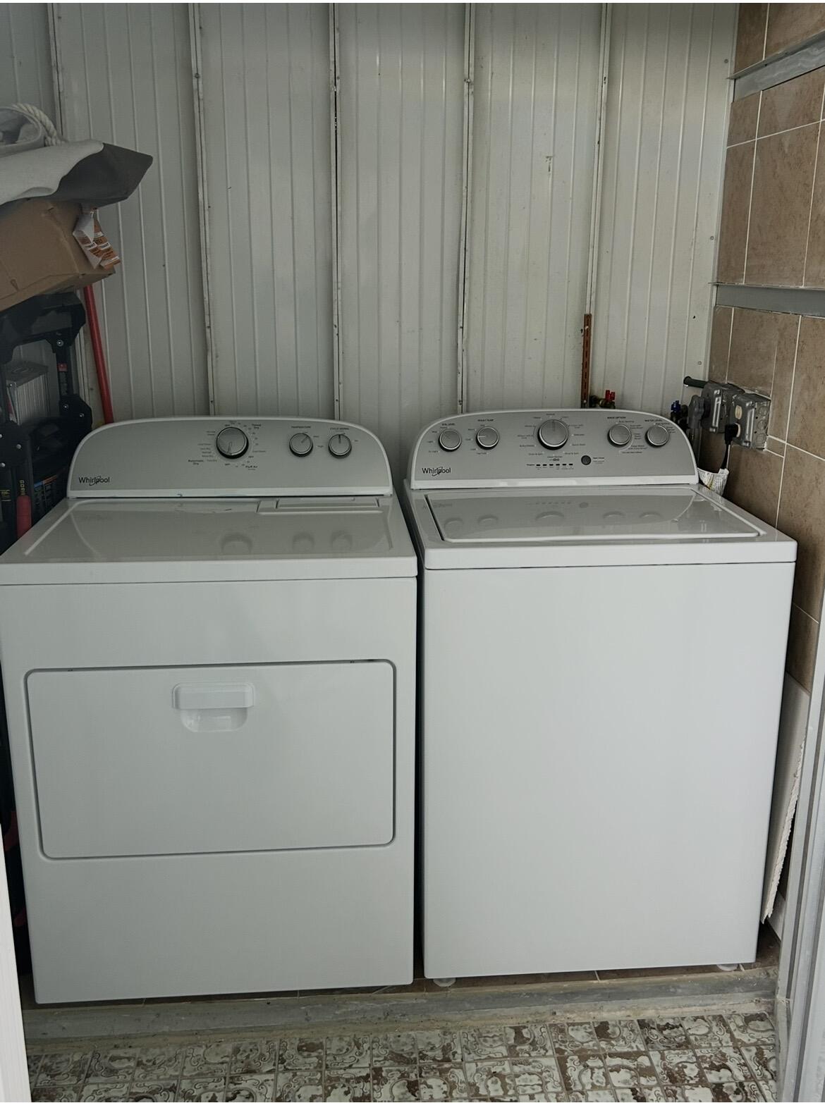 KINGS POINT WATERFORD CONDOS - Residential