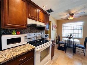 CYPRESS CHASE CONDO NO 6 - Residential Lease