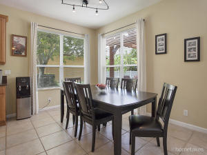 OAKBROOKE ESTS/GDNS PH 02 - Residential