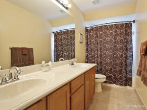 OAKBROOKE ESTS/GDNS PH 02 - Residential