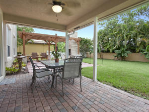 OAKBROOKE ESTS/GDNS PH 02 - Residential